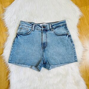 ARDENE | High Waisted Blue Denim Shorts Size 5